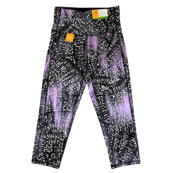NWT Champion DuoDry Capri Length Leggings Size M - Picture 1 of 5